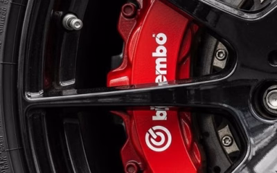 Pastillas de freno Brembo: la diferencia entre detenerse y dominar la pista